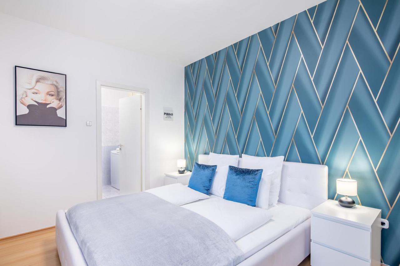 Two Bedrooms With Free Garage In The Downtown Apartmán *